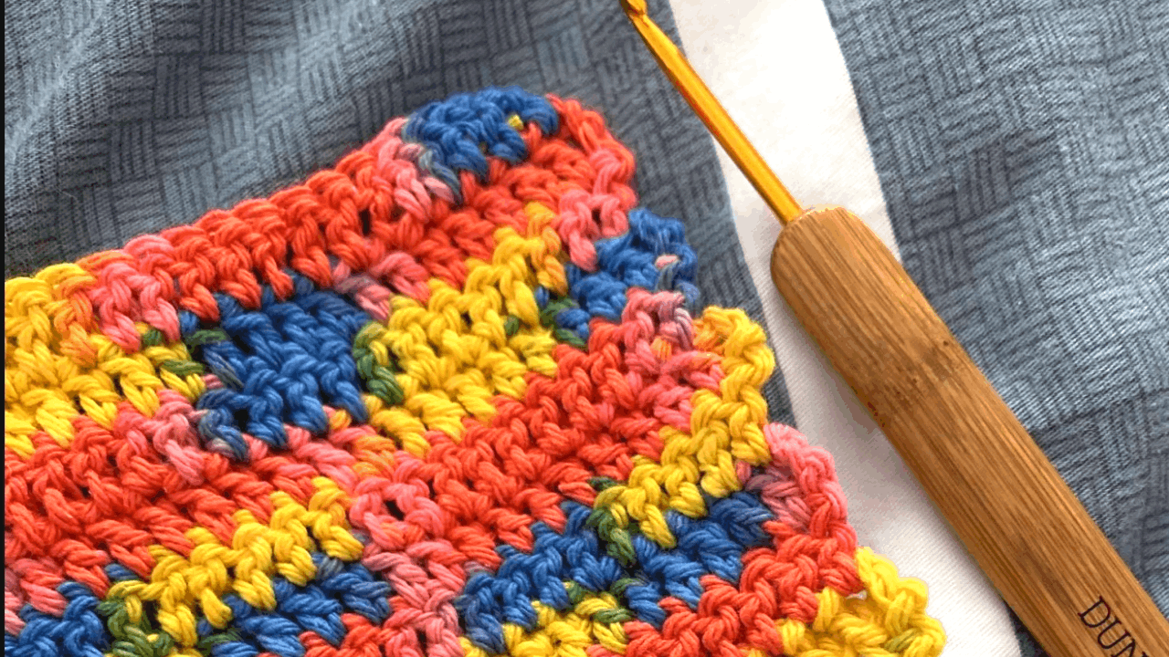 Discover Free Online Courses to Learn to Crochet at Home